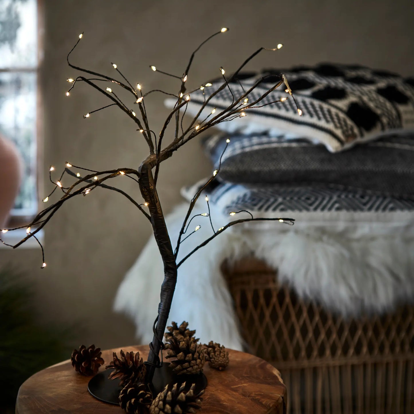 Affari of Sweden, Glow Träd med ljusslinga, 48 lampor, Vit