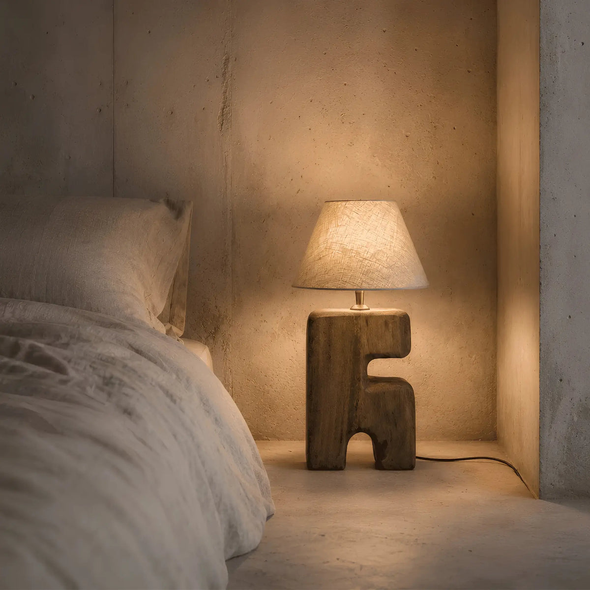 Bazar Bizar The L’Objet Bordslampa S, Brun
