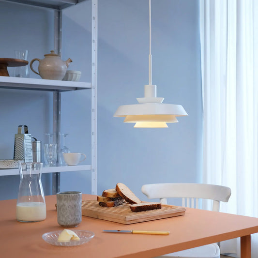 Dyberg Larsen DL30 Taklampa, Vit
