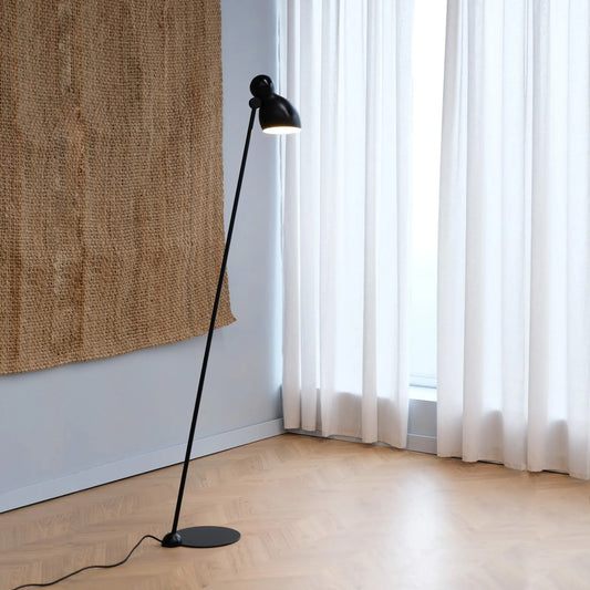 Dyberg Larsen Ludo Golvlampa, Svart