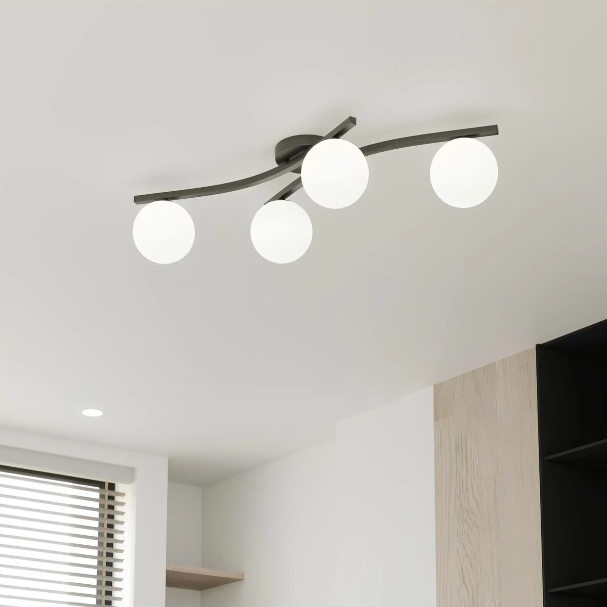Emibig Opus Taklampa 4-ljus Ø60 cm, Svart