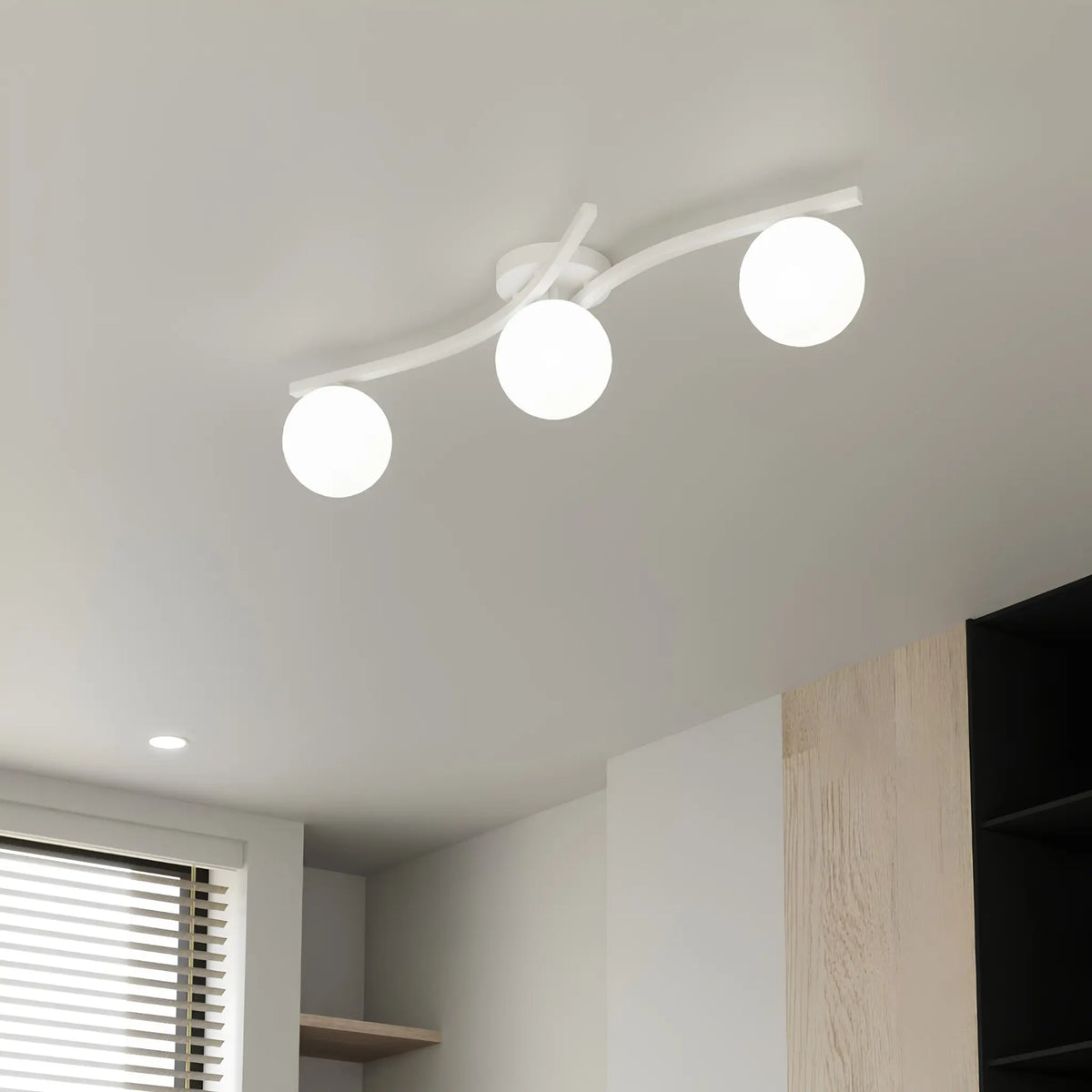 Emibig Opus Taklampa 3-ljus Ø60 cm, Vit