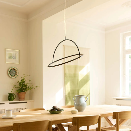 Halo Design Tilt Ljuskrona Ø60 cm 3-Stegs, Black