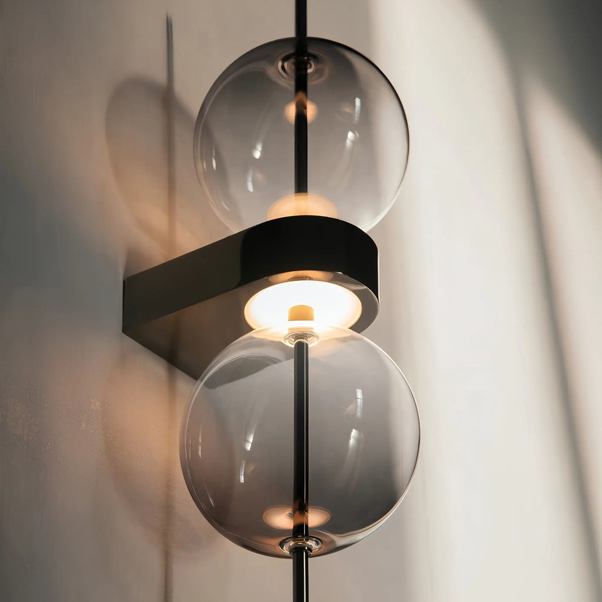 Maytoni Double Moon Vägglampa, Svart