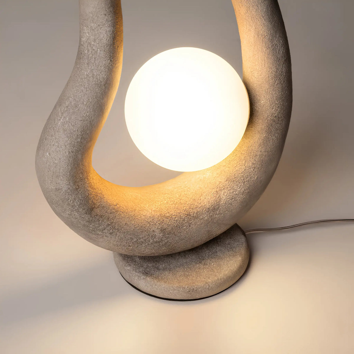 Maytoni Opus Bordslampa, Grå
