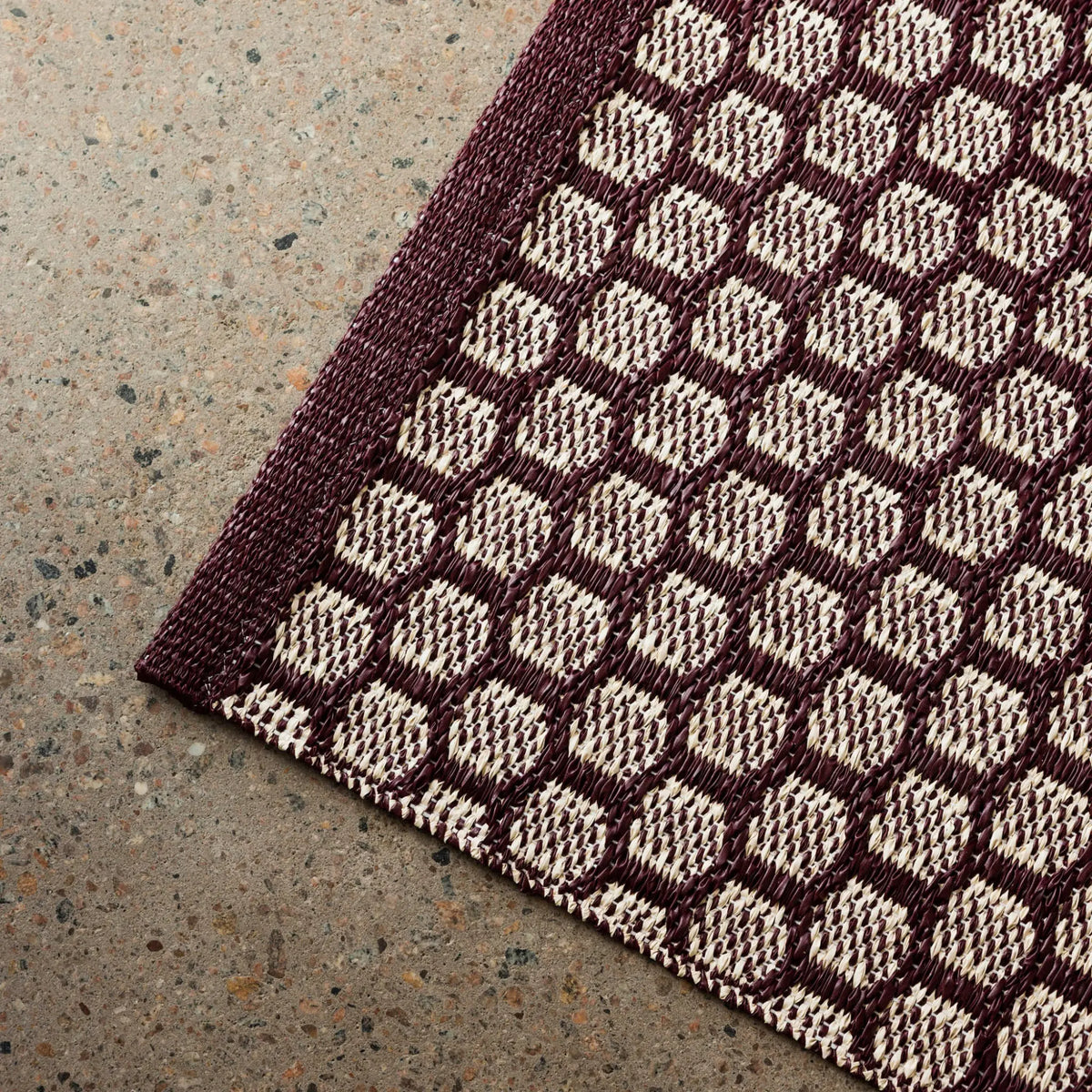 Pappelina Mimi Matta 180x260 cm, Burgundy