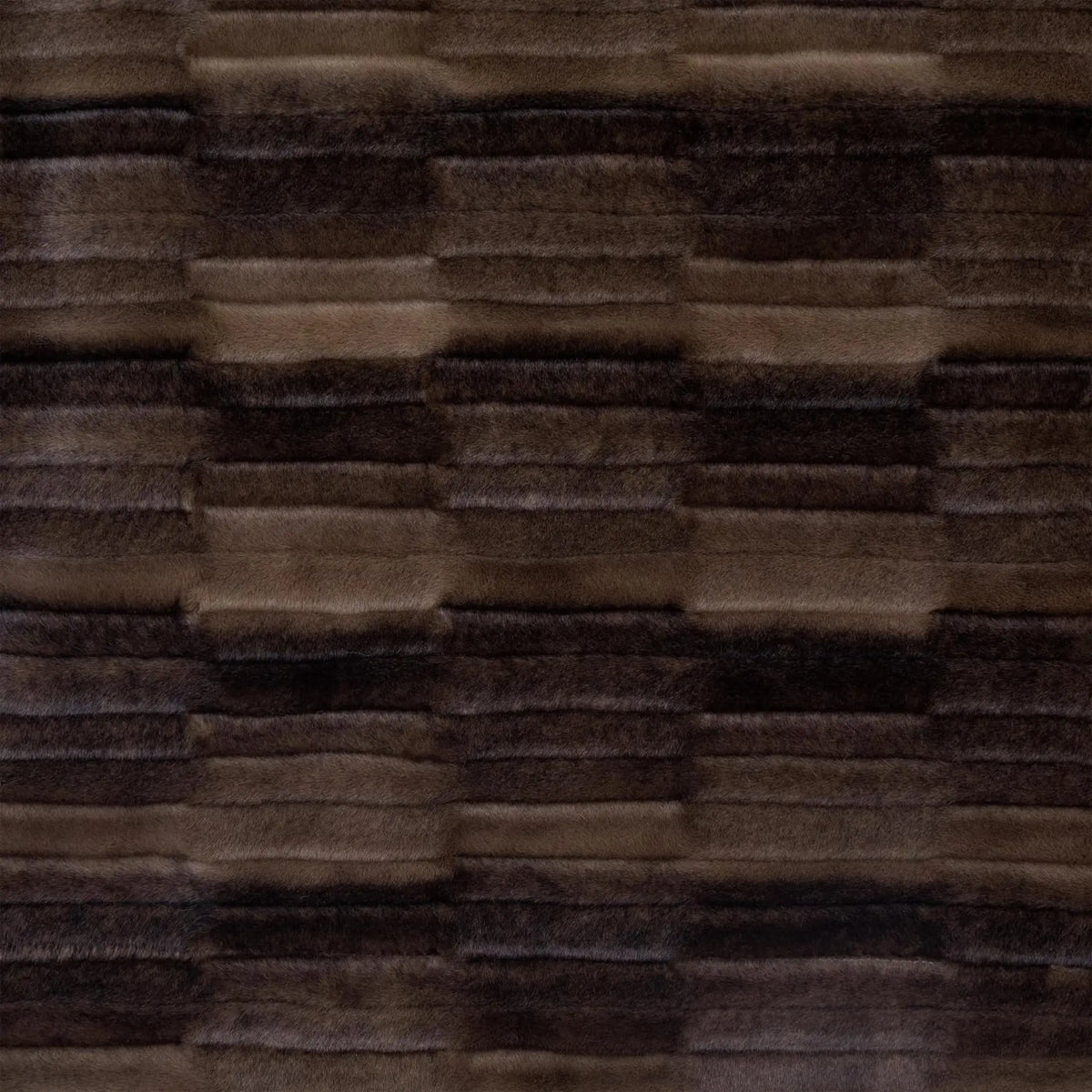 Skinnwille Browny Pläd L 140x220 cm, Chokladbrun
