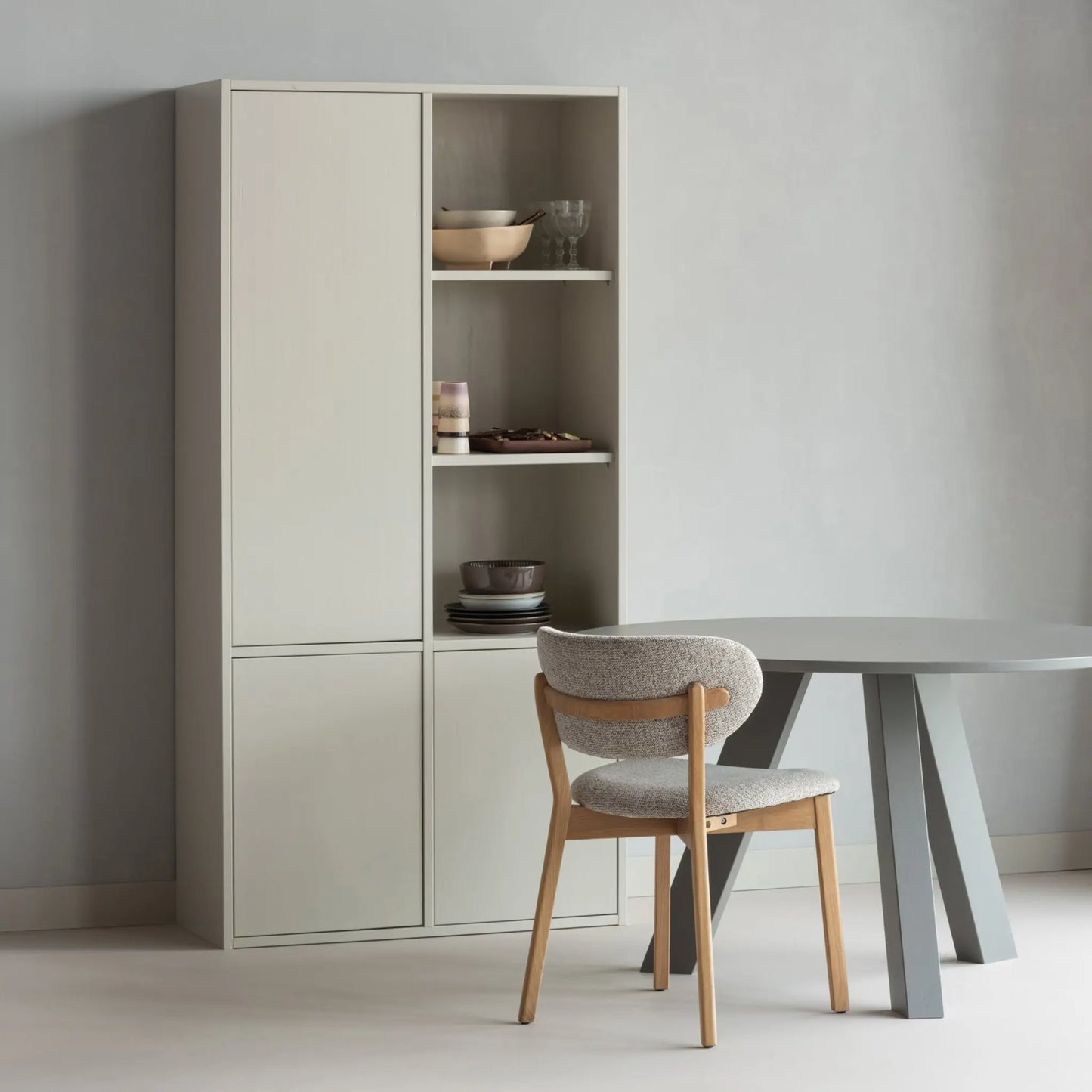 WOOOD Rhonda Matbord Ø129 cm Ek, Warm Grey