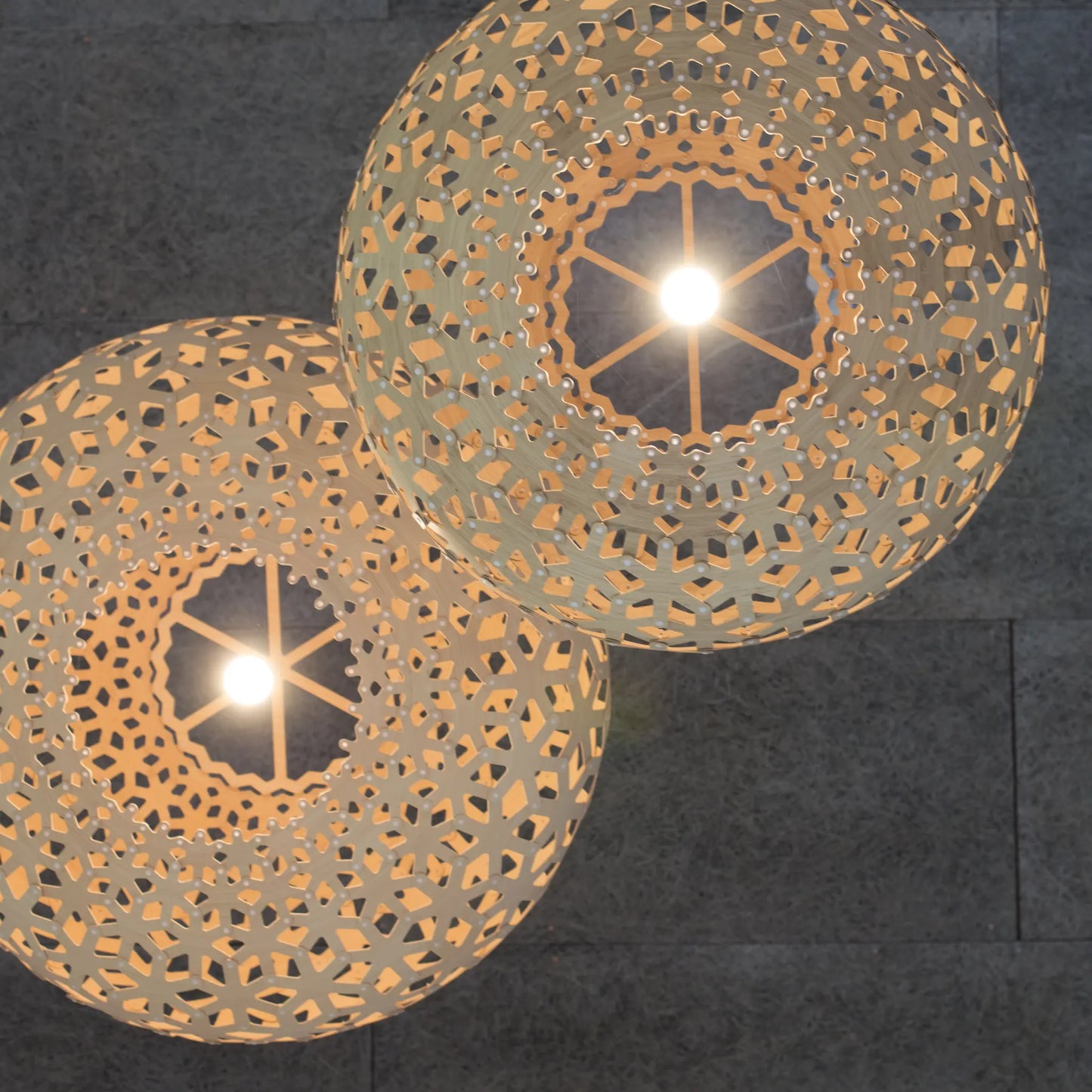 David Trubridge Snowflake Taklampa 80 cm, Bambu