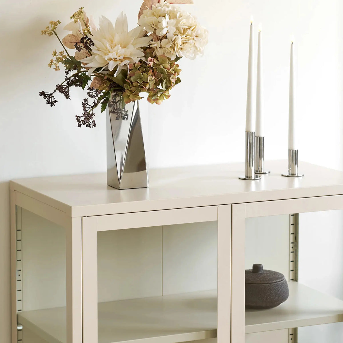 House Nordic Brisbane Vitrinskåp 80x40x101 cm, Offwhite