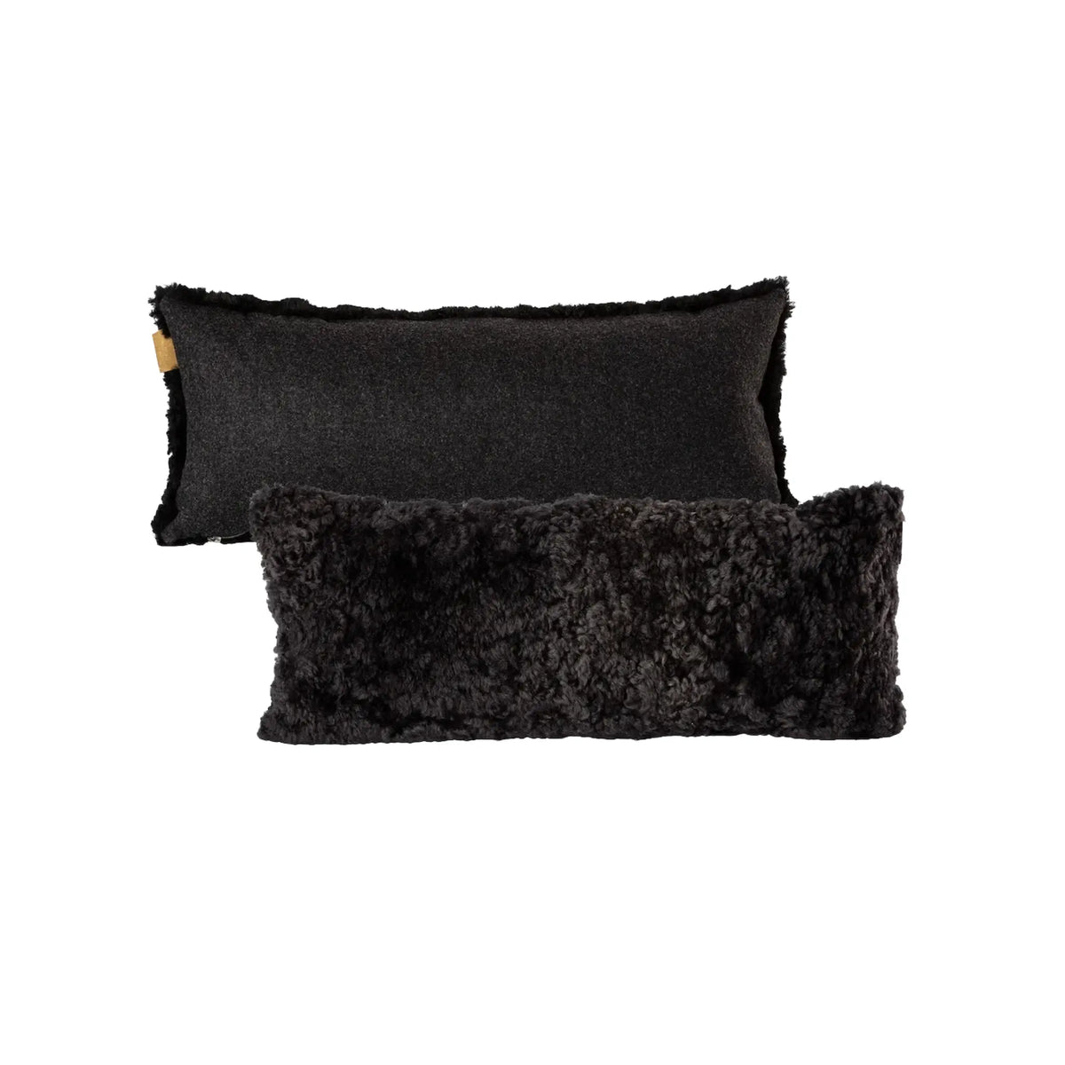 Shepherd of Sweden Lina Fårskinnskudde med ullbaksida 60x25 cm, Carbon