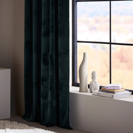Svanefors Estelle Sammetsgardin 2P 135x280cm, Mörkgrön