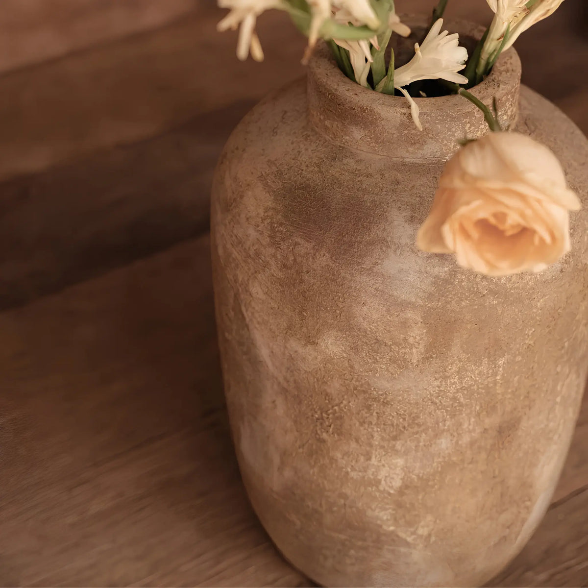 Bazar Bizar The Clay Echo Vas M, Creme