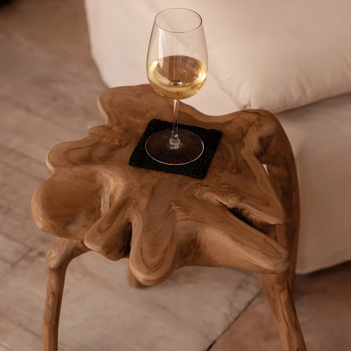 Bazar Bizar The Rooty Sidobord, Natur