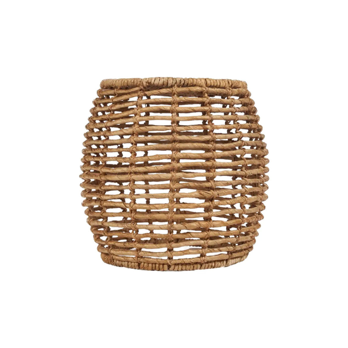 Bazar Bizar The Gustih Pall, Natur