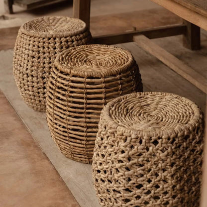 Bazar Bizar The Gustih Pall, Natur