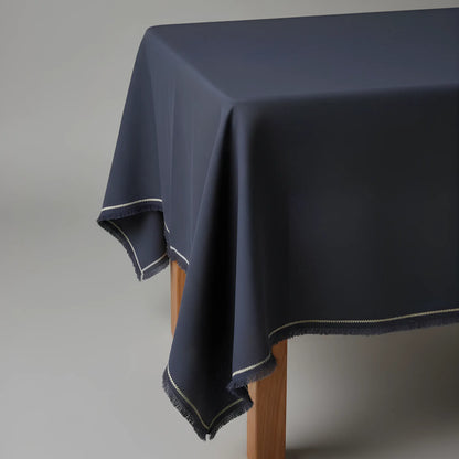 Bazar Bizar The Tuscany Bordsduk 150x250 cm, Svart/Natur