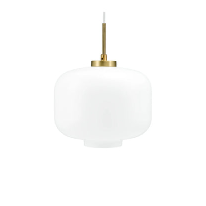 Dyberg Larsen ARP Taklampa Ø30 cm, Opal/Mässing