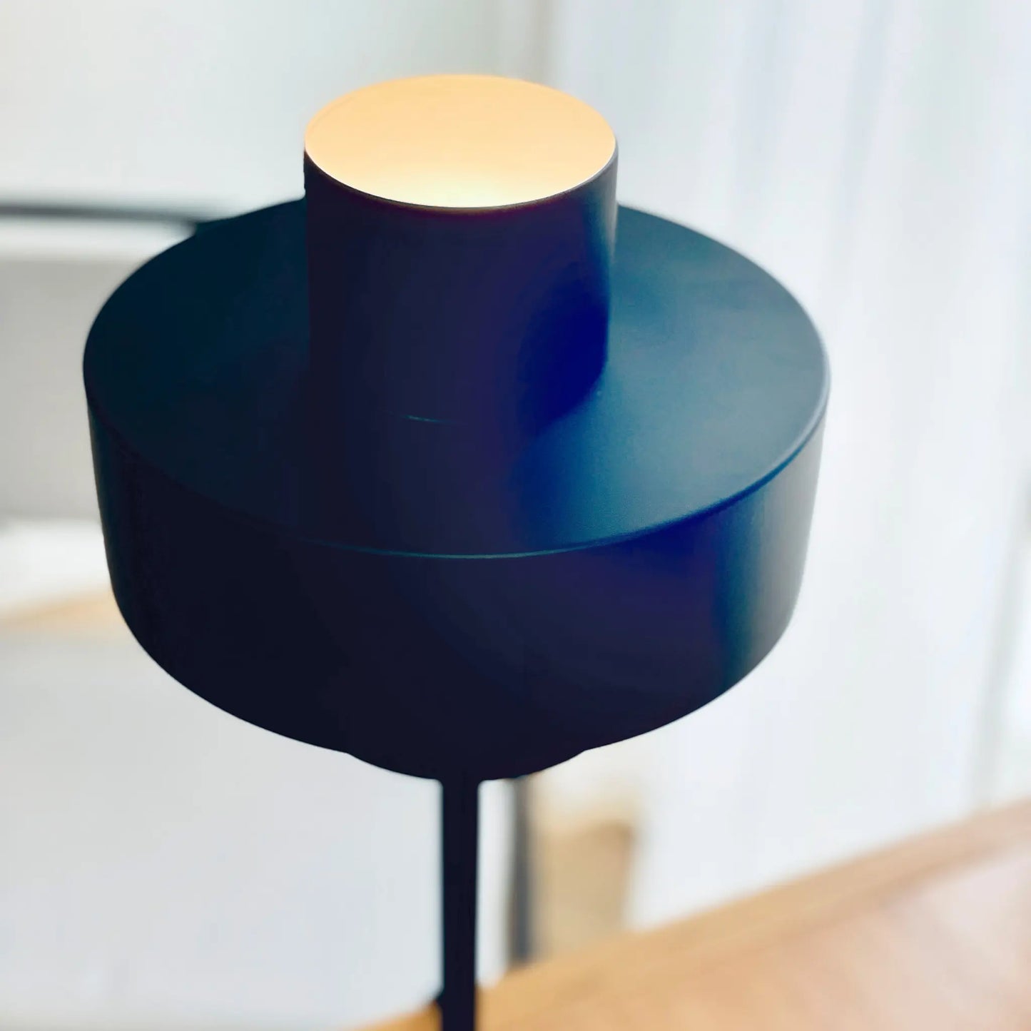 Dyberg Larsen Stoke Bordslampa, Svart