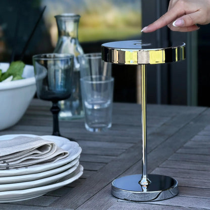 Dyberg Larsen Starlight Bordslampa Höjd 25,5 cm LED Bärbar, Svart