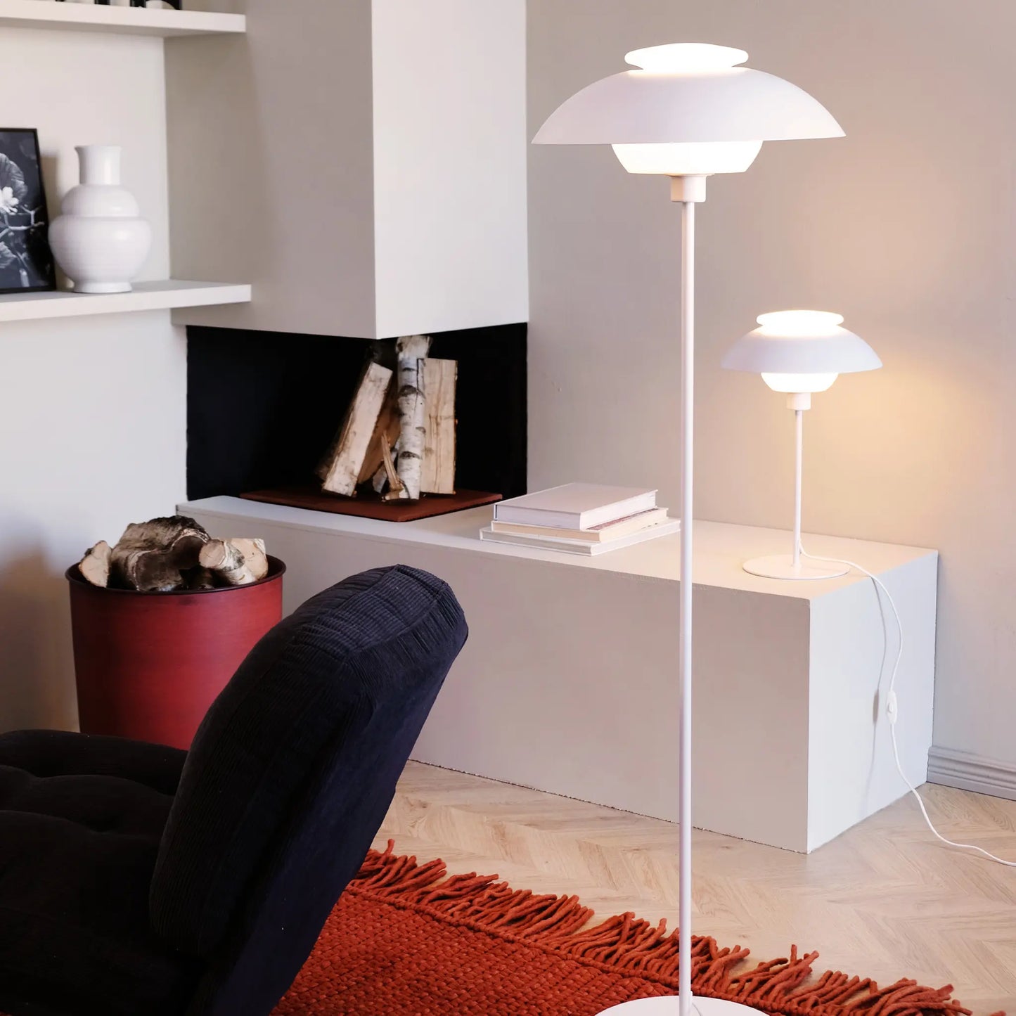 Dyberg Larsen Opus Bordslampa, Mattvit