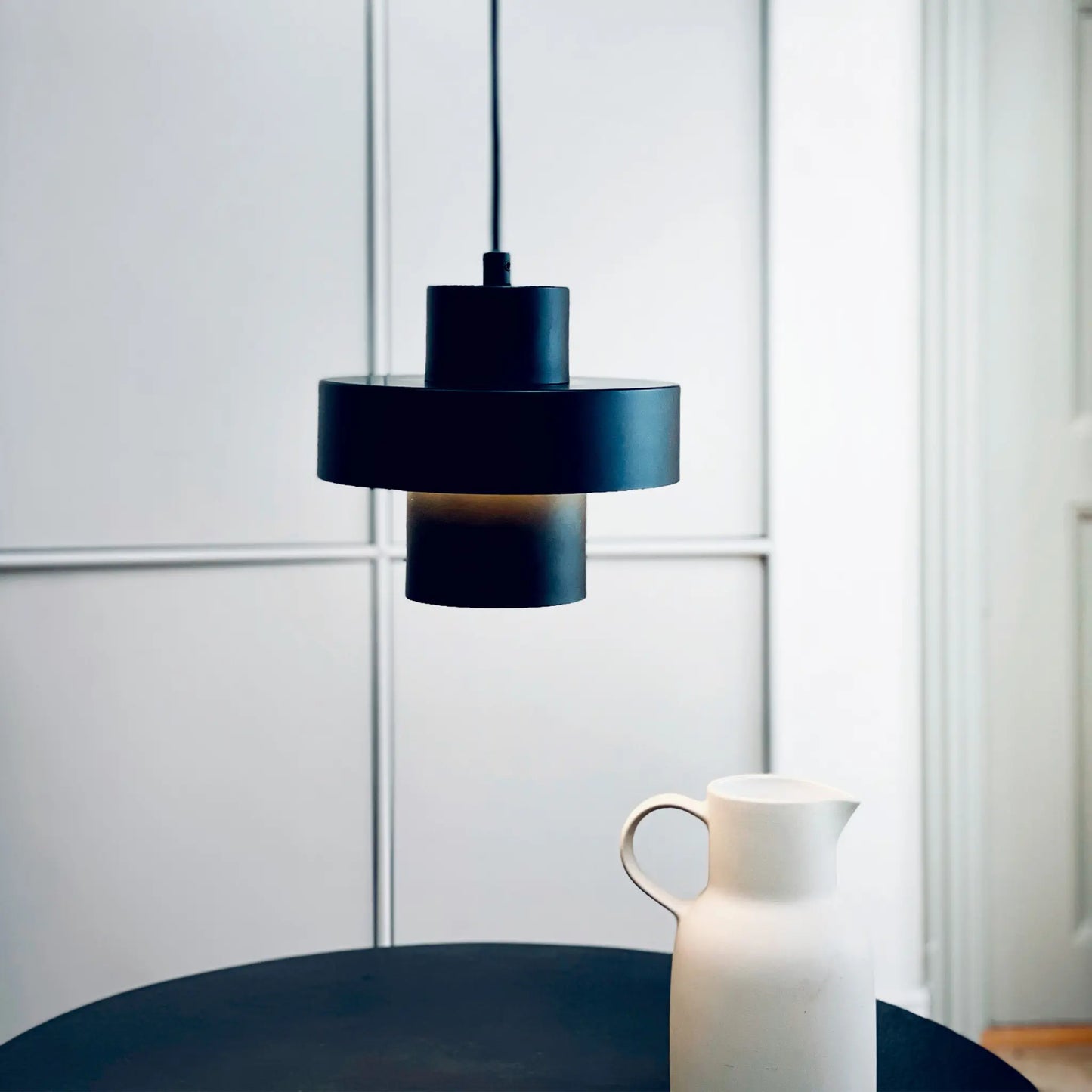 Dyberg Larsen Stoke Taklampa, Svart
