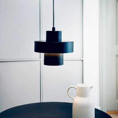 Dyberg Larsen Stoke Taklampa, Svart