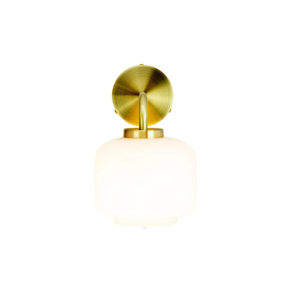 Dyberg Larsen Arp Vägglampa Ø15 cm, Opal/Mässing