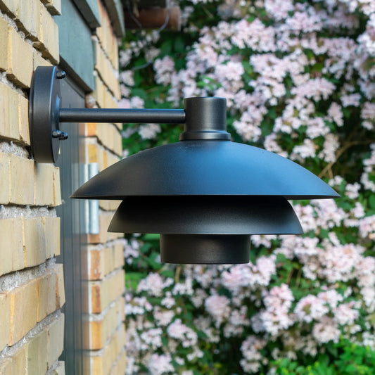 Dyberg Larsen Morph Utomhusvägglampa 30 cm, Svart