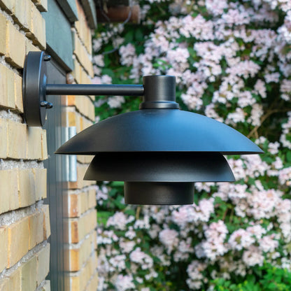 Dyberg Larsen Morph Utomhusvägglampa 30 cm, Svart