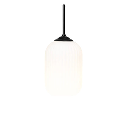 Dyberg Larsen Riflet Taklampa Ø20 cm, Opal/Svart