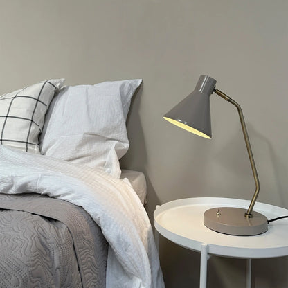 Dyberg Larsen Sleep Bordslampa, Blank beige/Antikmässing