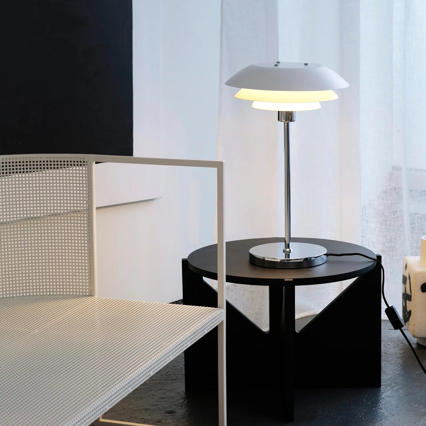 Dyberg Larsen DL31 Bordslampa, Vit