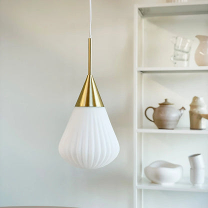 Dyberg Larsen Ballon Taklampa Liten, Opal/Mässing