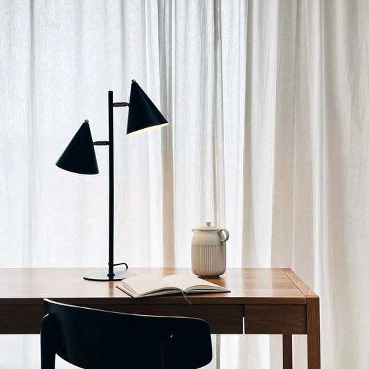 Dyberg Larsen Rouen Bordslampa med 2 skärmar, Svart