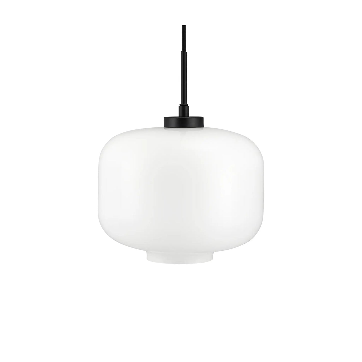 Dyberg Larsen ARP Taklampa Ø25 cm, Opal/Svart