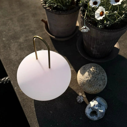 Dyberg Larsen Ellipse Lykta LED, Vit/Mässing