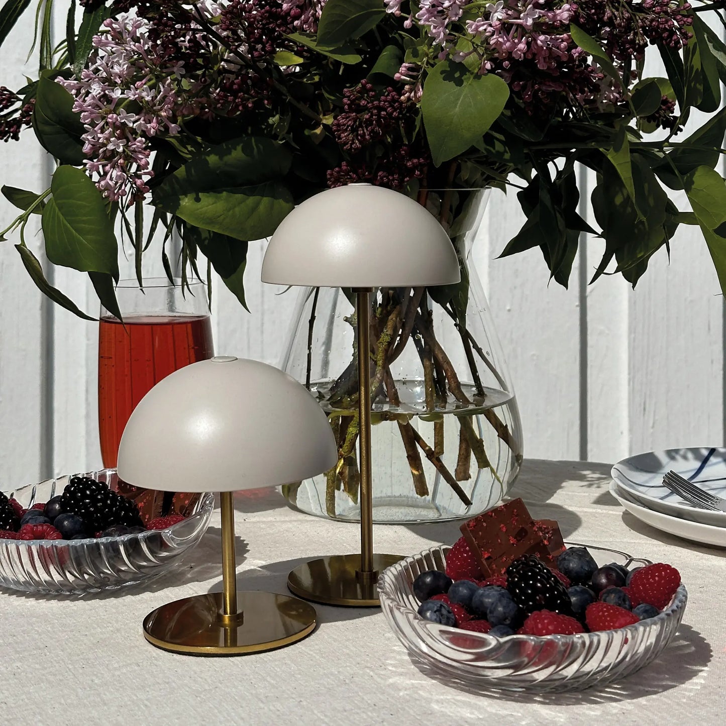 Dyberg Larsen Along Bordslampa 2-pack, Beige/Mässing