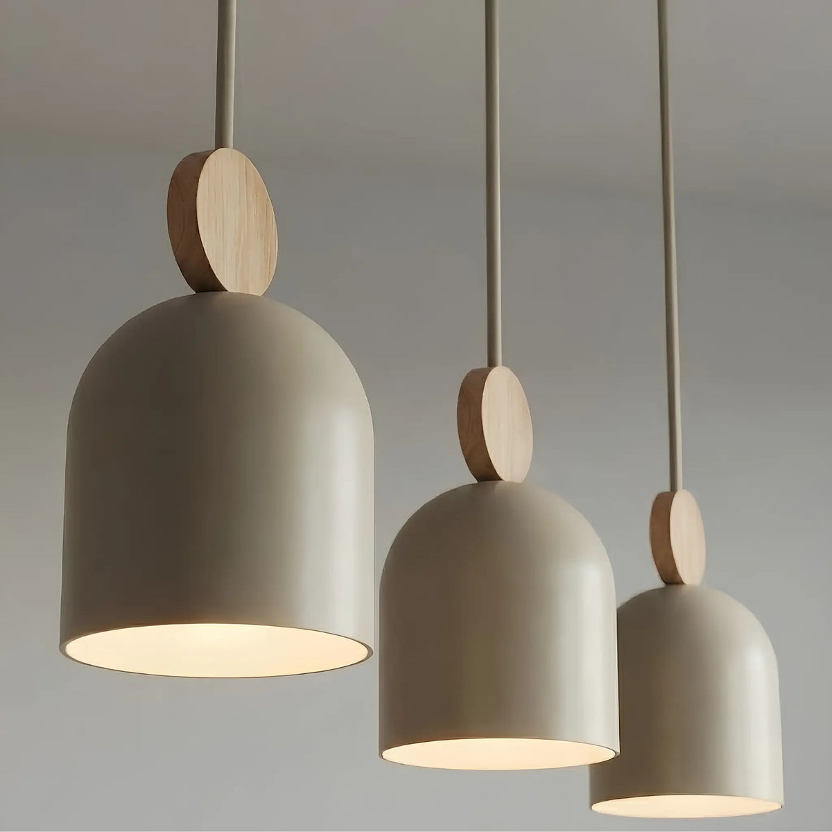 Emibig Mesi Pendellampa 3-ljus 66x11 cm, Beige