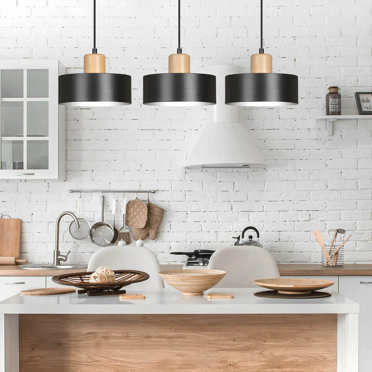 Emibig Torin Pendellampa 3-ljus 80x25 cm, Svart