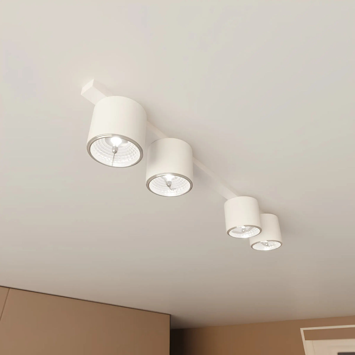 Emibig Nano Taklampa 4-ljus 90x11,5 cm, Vit