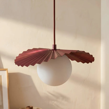 Emibig Flora Pendellampa 3-ljus Ø42 cm, Vinröd
