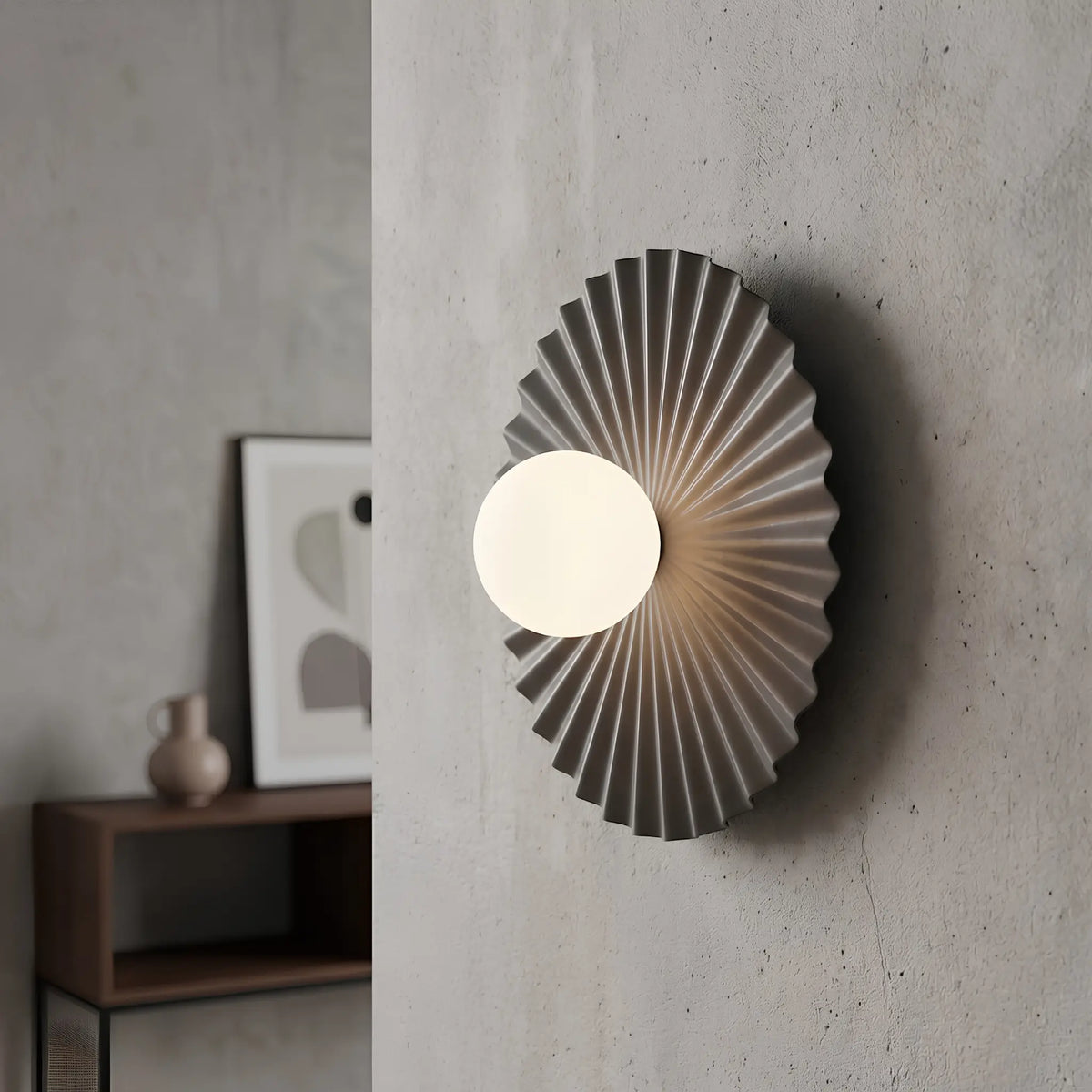 Emibig Umbra Vägglampa 35x35 cm, Svart