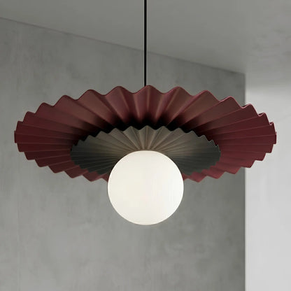 Emibig Umbra Pendellampa Ø35 cm, Svart/Vinröd