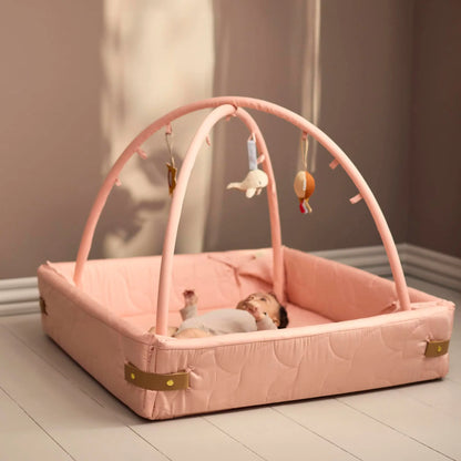 Filibabba Aktivitetsnest Mjuk Quilt, Misty Rose