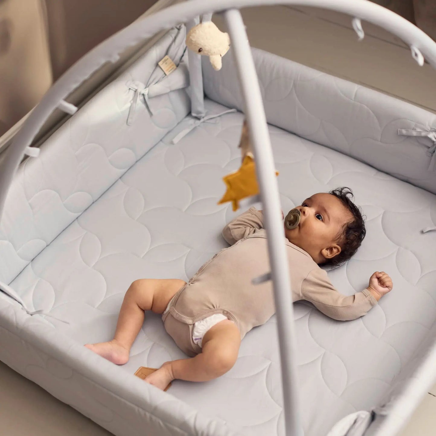 Filibabba Aktivitetsnest Mjuk Quilt, Pearl Blue
