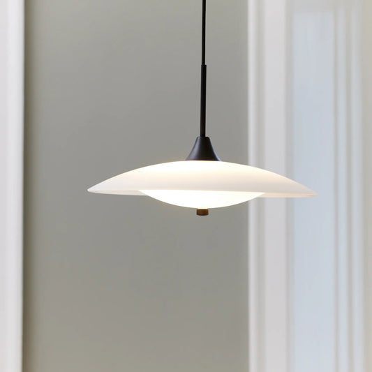 Halo Design Baroni Taklampa Ø35 cm, Opal/Svart