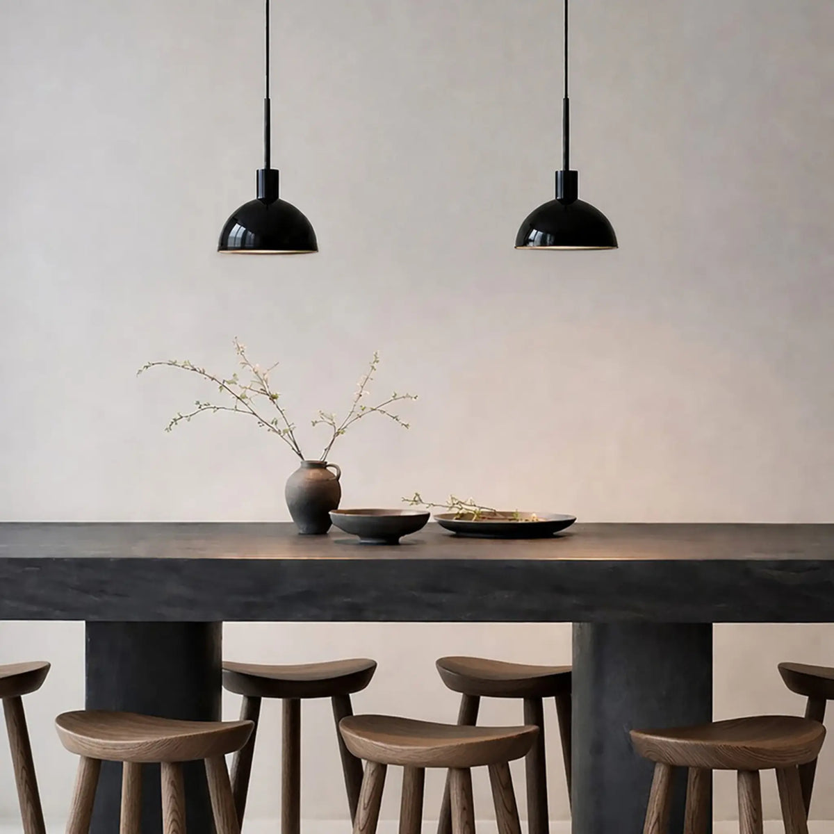 Herstal Vienda Pendellampa, Blanksvart