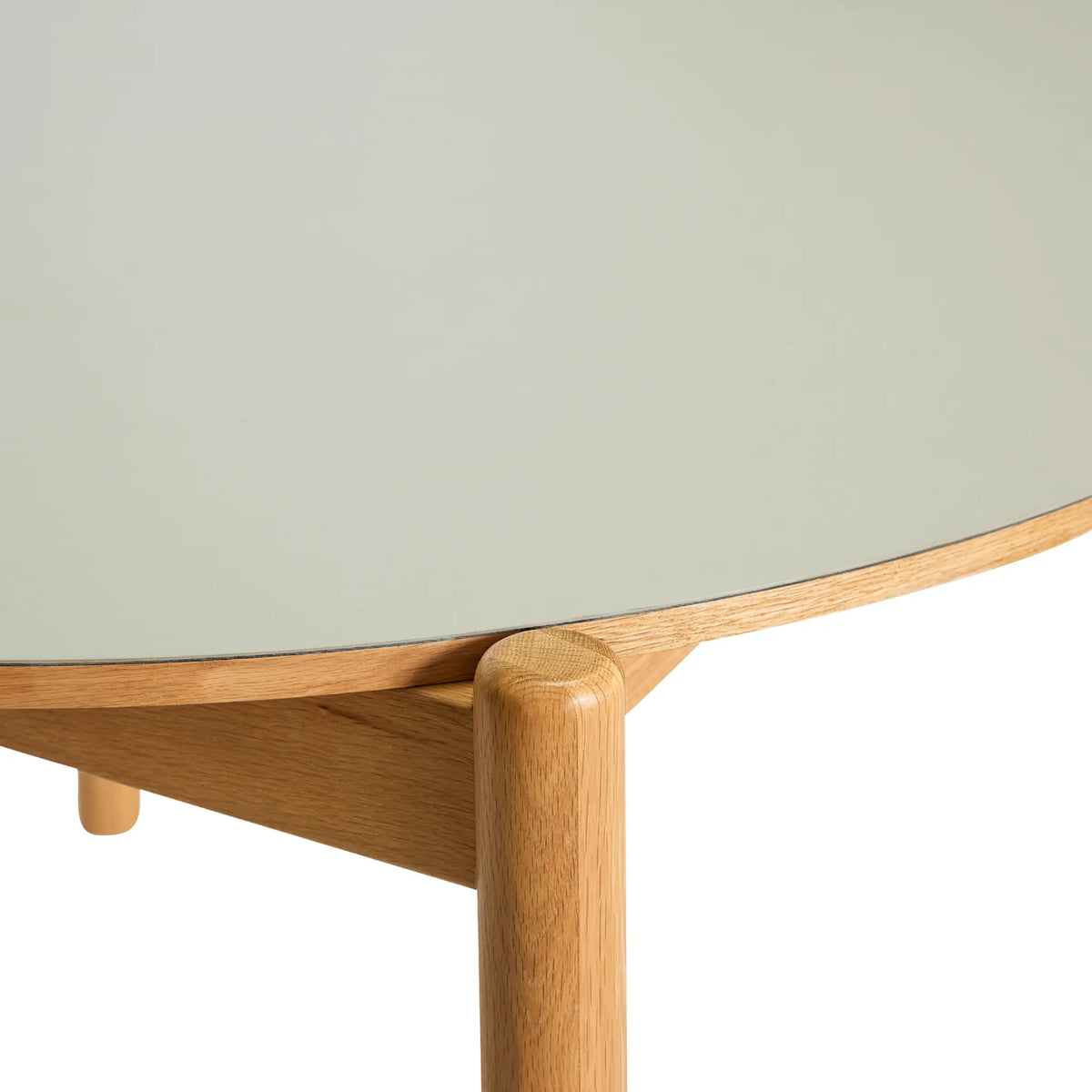 Hübsch Oblique Matbord Runt Ø115 cm, Grå