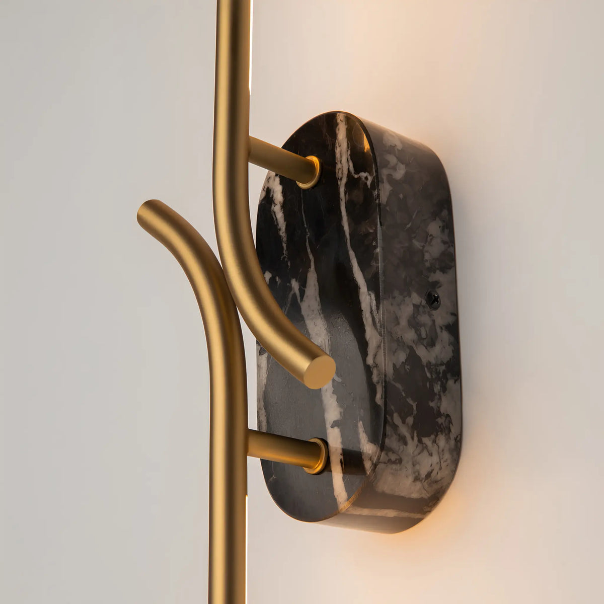 Maytoni Renaissance Vägglampa, Svart
